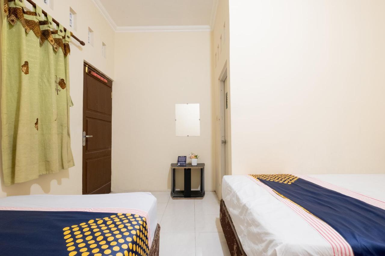 Spot On 2419 Rumah Nugraha Hotel Syariah Yogyakarta Exteriér fotografie
